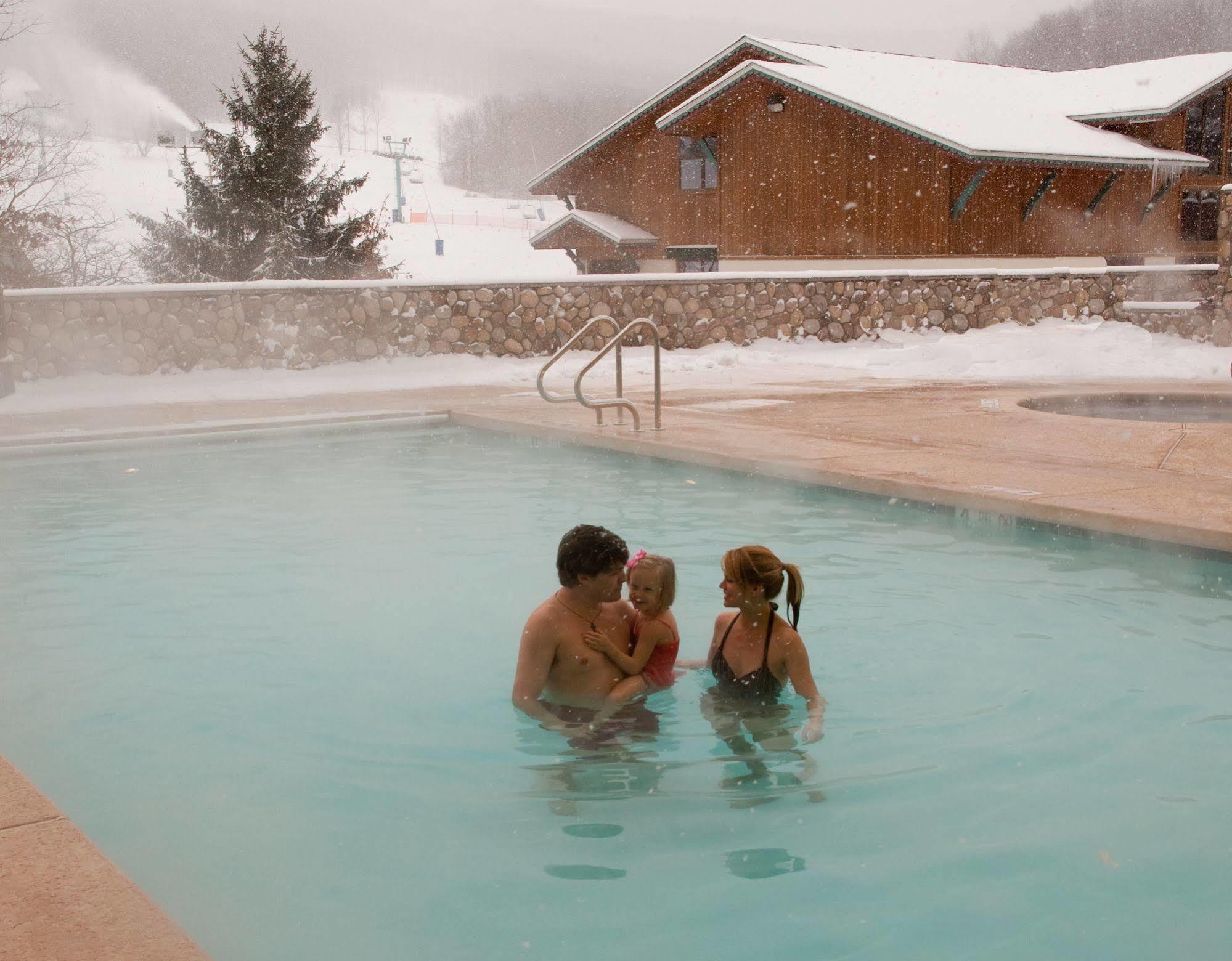 ホテル The Tamarack エリコットビル エクステリア 写真